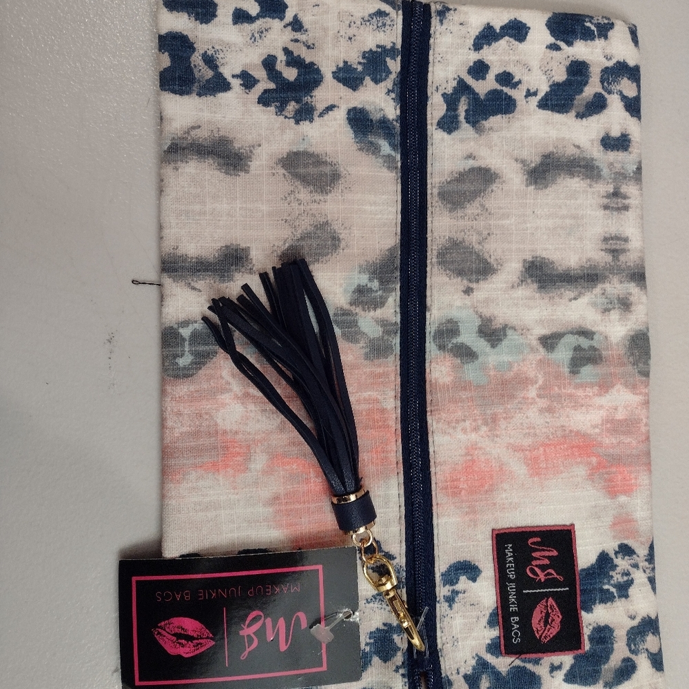 MakeUp Junkie Bag